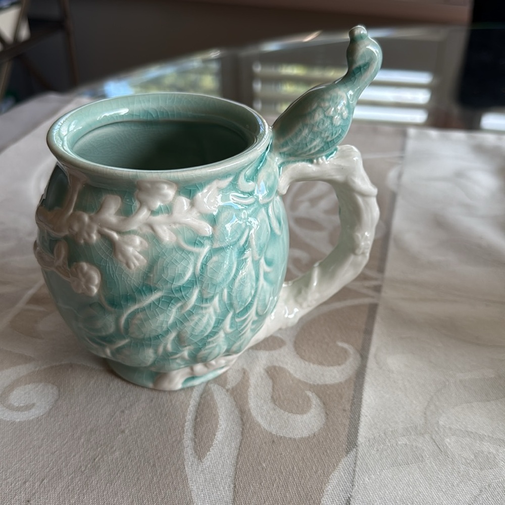 Elegant Ceramic Boston Warehouse Peacock Mug